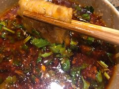 -肖肖酸萝卜鱼火锅(总店)