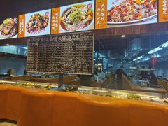 大堂-回头食客-李久其家民间餐厅(望城金桥国际店)