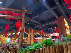 -老滇山寨•云南特色菜•地方菜•民族风情歌舞表演(金碧店)