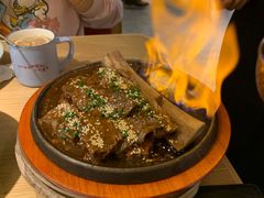 -蜜桃餐厅·伴山(绿宝广场店)