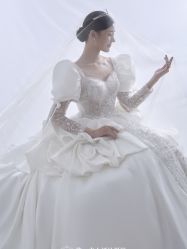 -第一夫人婚纱摄影(南京店)