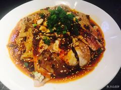 -万重锦·人文川菜馆(骡马市店)