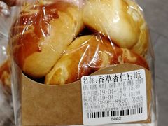 -大苹果面包生日蛋糕(明珠店)