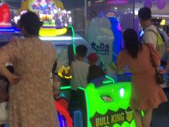 -鹏欣水游城
