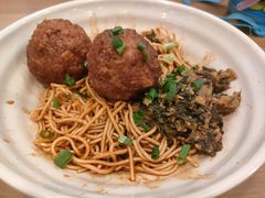 -佬钱湾仔(衣裳街店)