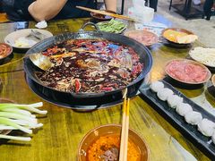 -黄潇洒老火锅(九眼桥宏济巷店)