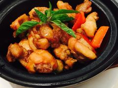 金不换三杯浓香滑鸡煲-太兴餐厅(东方广场分店)