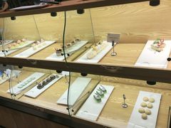 面包甜点陈列柜-喜来登酒店-盛宴标帜海鲜自助