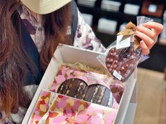 -Laderach 莱德拉(上海环贸iapm店)