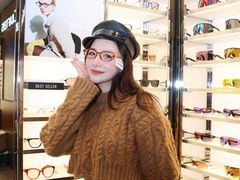 -LensCrafters亮视点·OAKLEY精选(静安嘉里中心店)