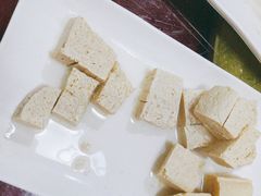 -鑫渔港海鲜本地菜·山海关浑锅(东戴河店)