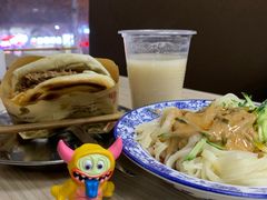 -樊记腊汁肉(竹笆市总店)