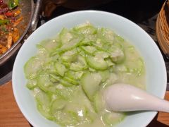 -吃饭皇帝大土家民族菜(荟聚店)