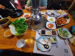 -唯成•韩国炭火烤肉 유성고기