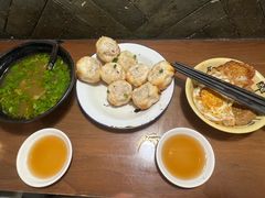 -舒蔡记生煎菜饭(云南中路店)