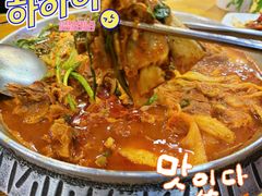 -喇喇排骨火锅·传统韩式脊骨汤(望京西园总店)