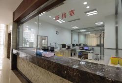 -艾博尔医院