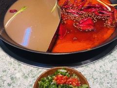 -鸿姐老火锅(花园路店)