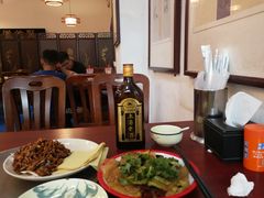 -聚首堂·特色小吃·肘子(什刹海德胜门店)