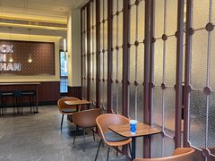 -瑞幸咖啡(江汉路中山大道店)