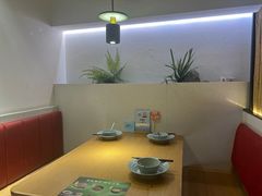 -蜜桃餐厅·伴山(绿宝广场店)