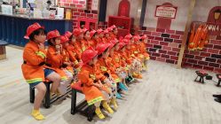 -奈尔宝家庭中心·亲子餐厅(鄞州万达店)