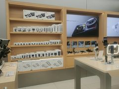 -DJI大疆(深圳华强北曼哈授权体验店)