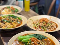 -方铲铲·成都板凳面(滨江银泰店)