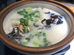 -姜君·千岛湖鱼头馆(浦东大道店)