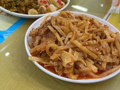 -红鼻子桂林米粉(金唐新光界店)