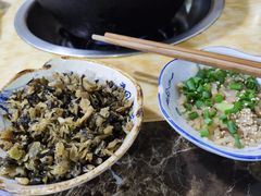 -石灰市毛记烧鸡公(解放碑店)