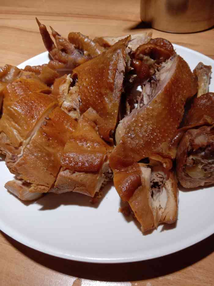 须水邓记叫化鸡(郑密路店)-"那天路过,儿子忽然想吃猪蹄,就想着买个回