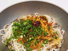 -粉观右江西鲜辣米粉(天地店)