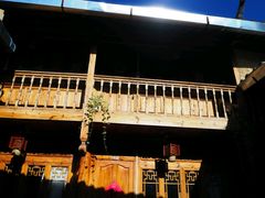 -五花石之旅客栈