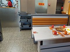 -锅立方•炭火蛙锅(六合万达广场店)