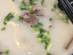 -鸭小妹鸭血粉丝(老门东店)