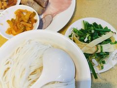 -桥香园云南过桥米线(金马碧鸡店)