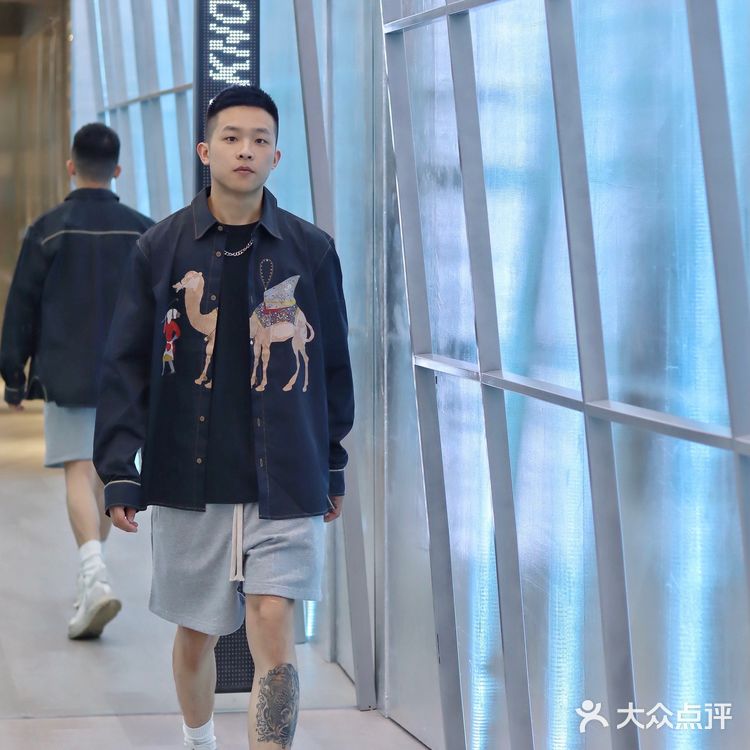 成都新店/春熙路必逛的潮牌集合店KNOWIN