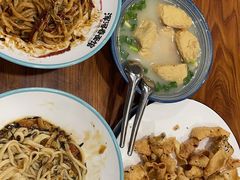 -浑河春面馆非遗鹿角面(良乡店)