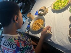 -巴厘龙虾·榜首油焖大虾(洞庭·艺术洋房店)