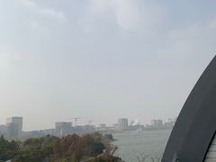 -上海滴水湖皇冠假日酒店