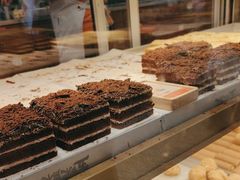 -五味酥·现烤国民糕点集合店(甘井子万达广场店)