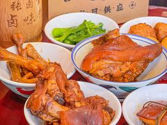 -张卤堂·砂锅卤肘子(南头店)
