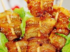 -顶峰夜宴·龙虾烧烤大排档(九江学院店)
