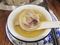 连州果园鸡-威邵鸡煲(西华路总店)