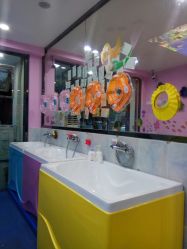 -爱玩爱游亲子成长中心(蔡山东路店)