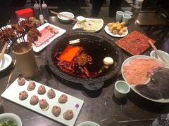 -红九格老火锅(三峡广场店)