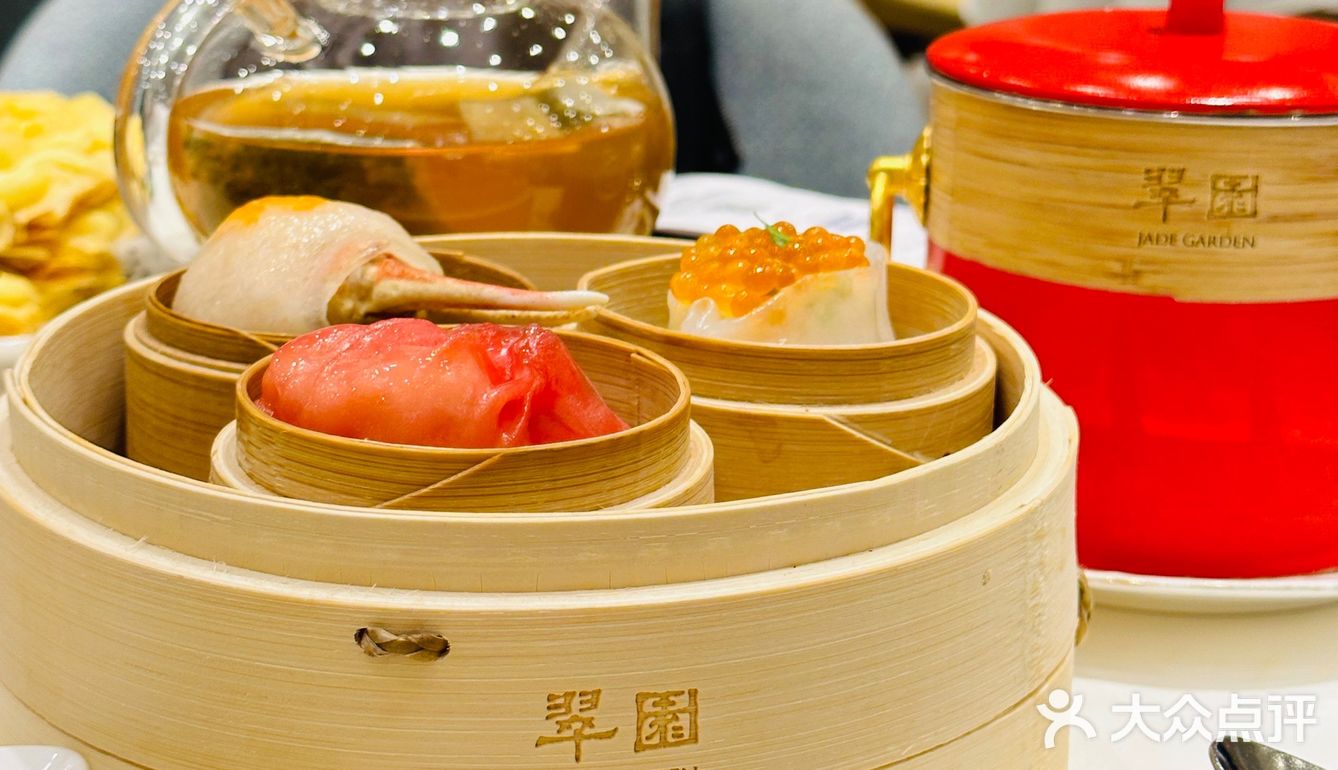 不愧是推荐即烧脆脆，BB猪🐷，京城能吃到的[调皮]烤乳猪的天花板