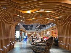 -新华书店(苍南银泰店)