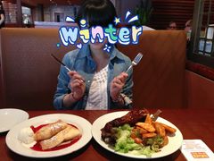 -Pancakes on the rocks(Darling Harbour)